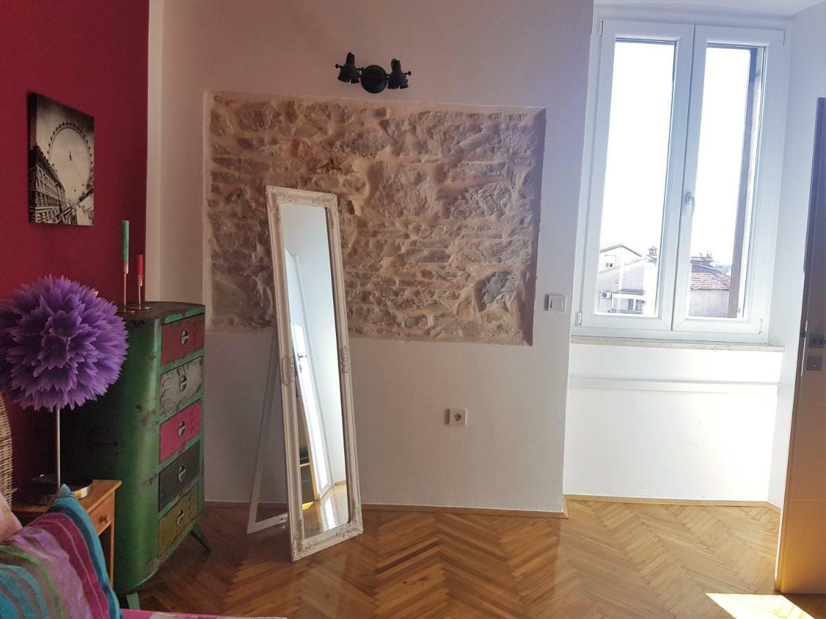 Excellent City Apartment In Antic Pula Luaran gambar